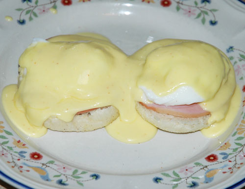 eggs-benedict1.jpg